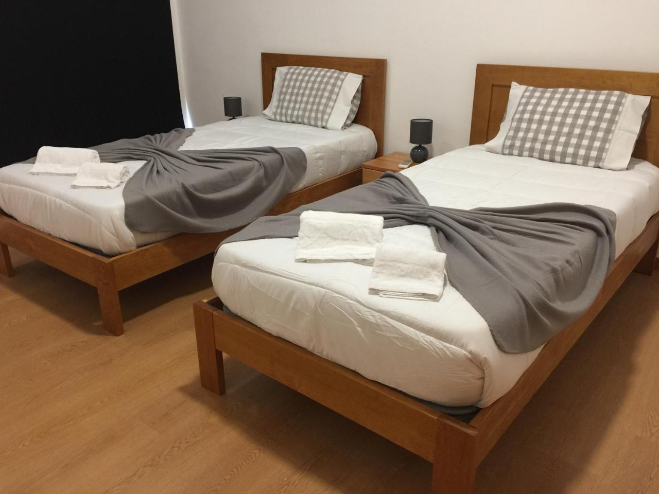 Invicta House Avenida Da Boavista Apartment Porto Luaran gambar
